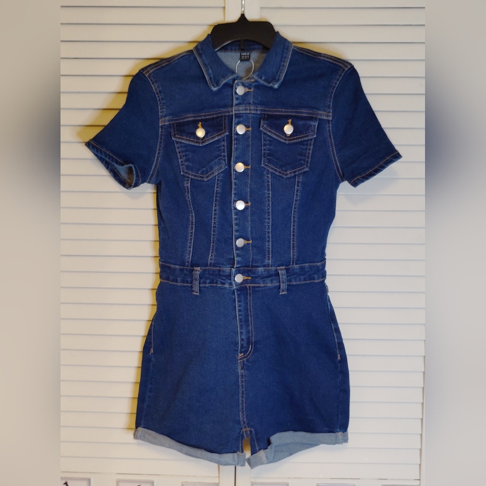 Women's Denim Short Sleeve Jumpsuit - Picture 3 of 6